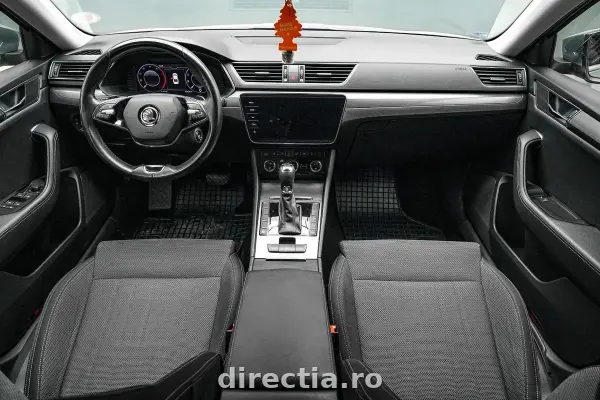 Poza anunț 26