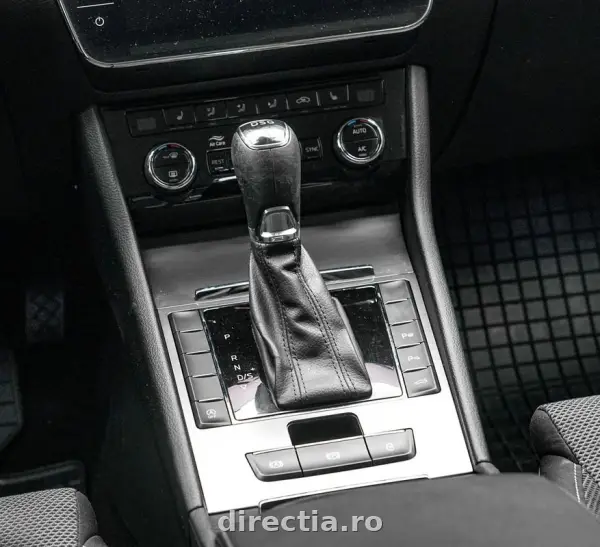 Poza anunț 10