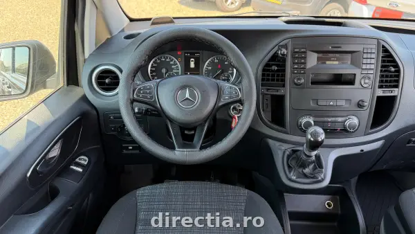 Poza anunț 18