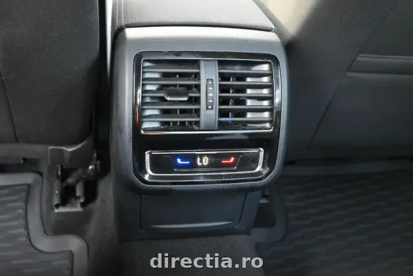 Poza anunț 18