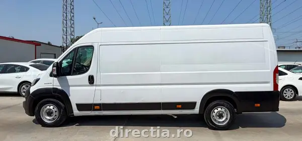 Poza anunț 12