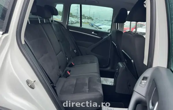 Poza anunț 18