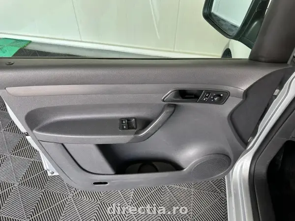 Poza anunț 13