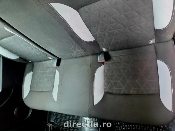 Poza anunț 16