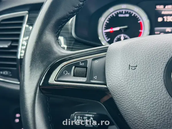 Poza anunț 38