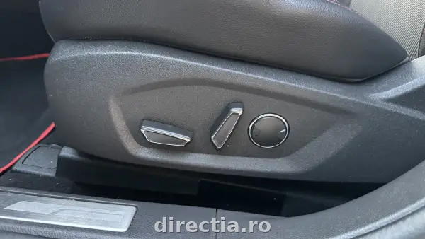 Poza anunț 12