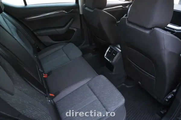 Poza anunț 7