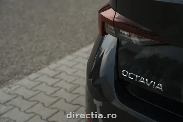 Poza anunț 38