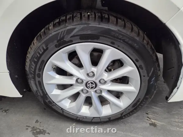 Poza anunț 13