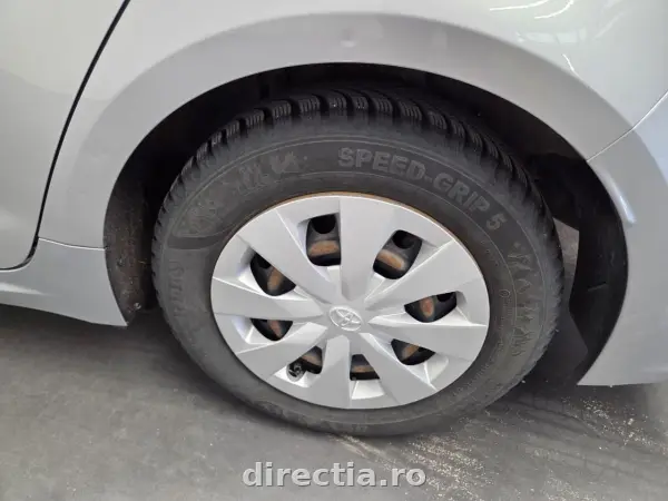 Poza anunț 12
