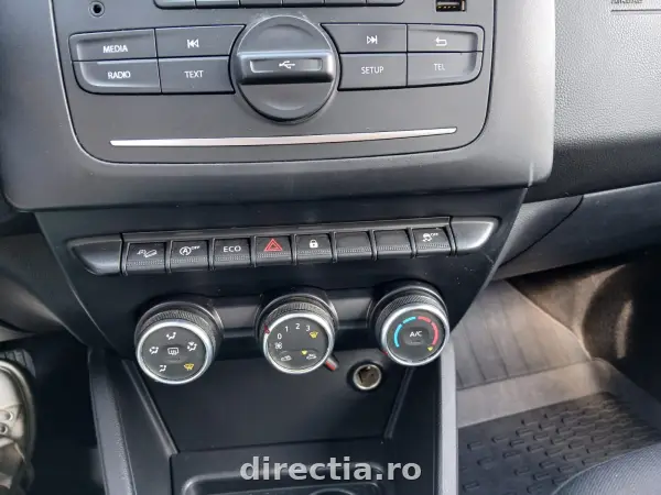 Poza anunț 12