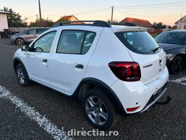 Poza anunț 11