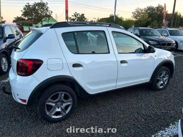 Poza anunț 10