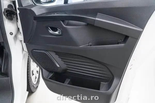 Poza anunț 35