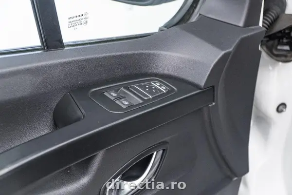 Poza anunț 24