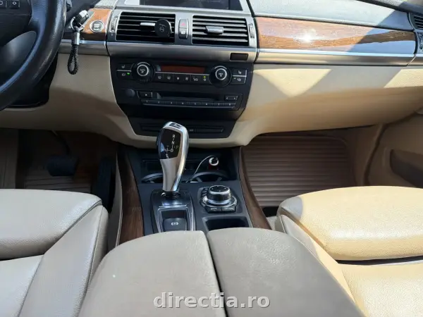 Poza anunț 18