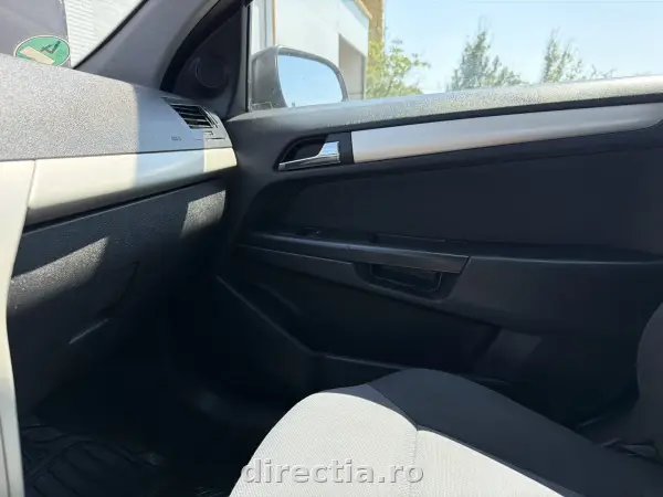 Poza anunț 16