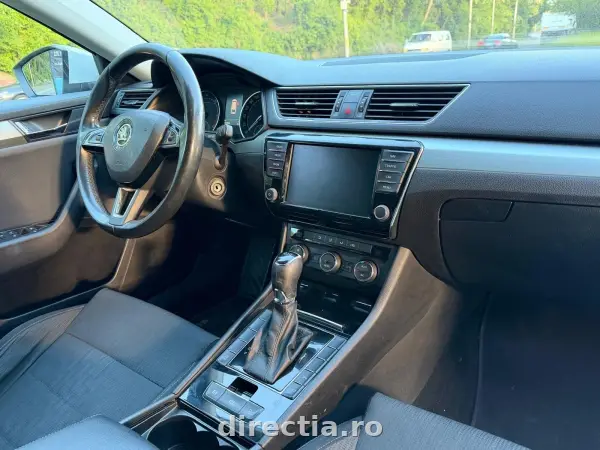 Poza anunț 11