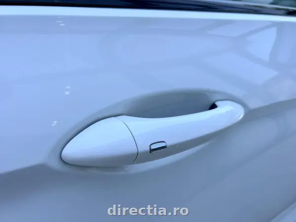 Poza anunț 12