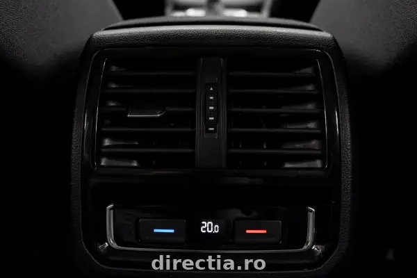 Poza anunț 18