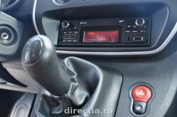 Poza anunț 18