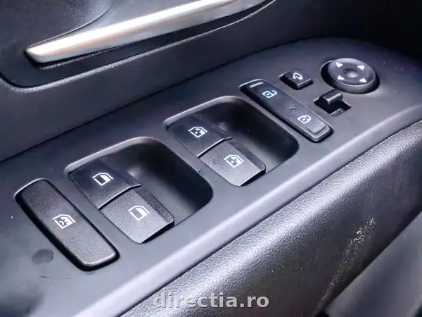 Poza anunț 24