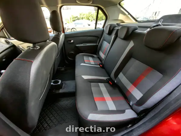 Poza anunț 27