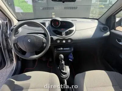 Poza anunț 12