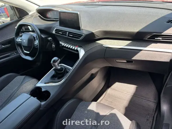 Poza anunț 28