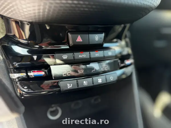 Poza anunț 26