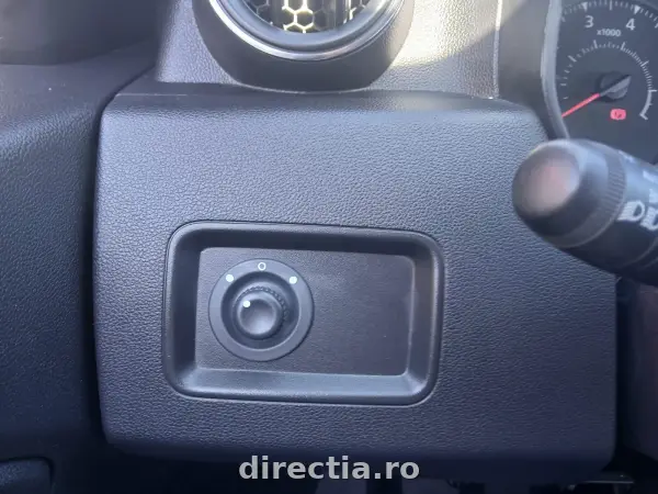 Poza anunț 12