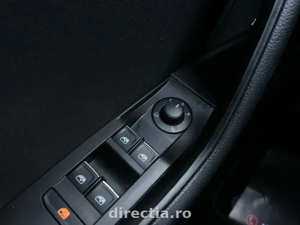 Poza anunț 25