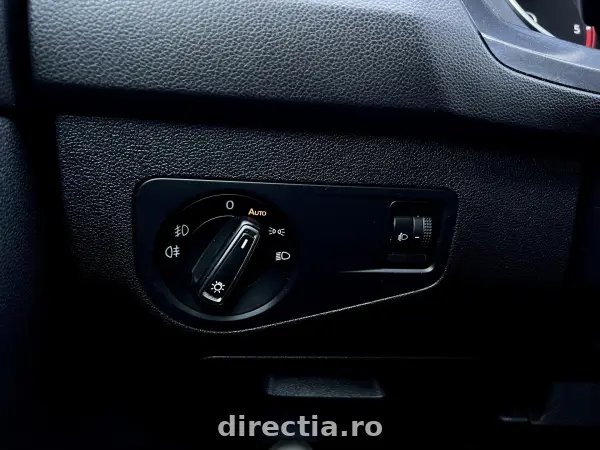 Poza anunț 18