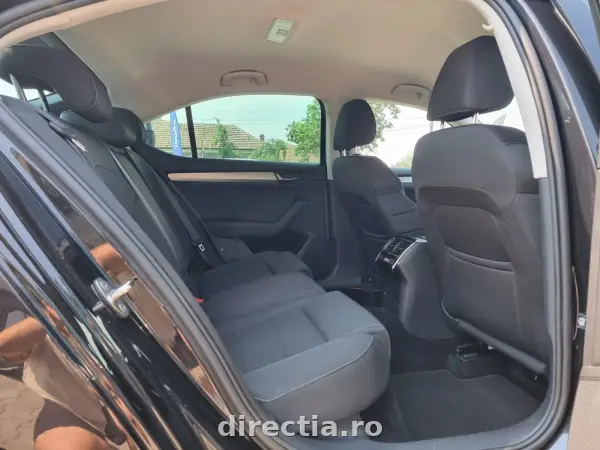 Poza anunț 10