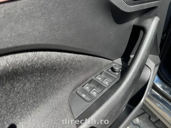 Poza anunț 12