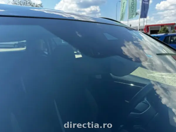 Poza anunț 37