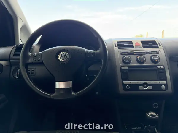Poza anunț 12