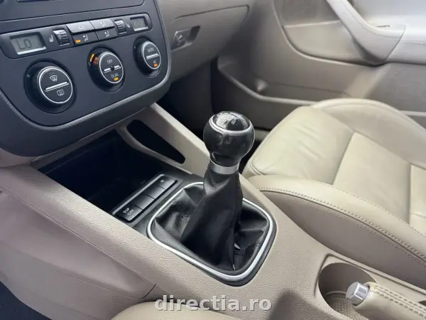 Poza anunț 17