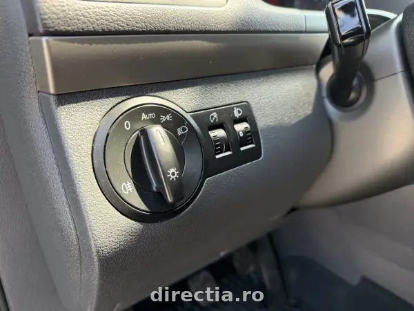 Poza anunț 18