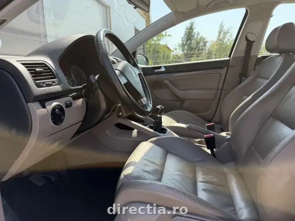 Poza anunț 19
