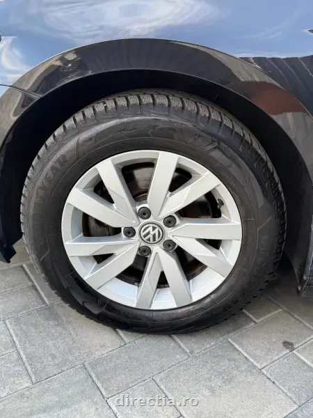 Poza anunț 36