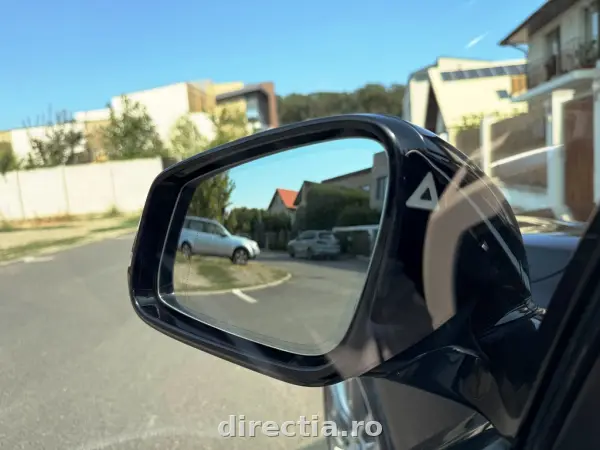 Poza anunț 12