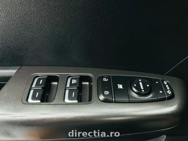 Poza anunț 12