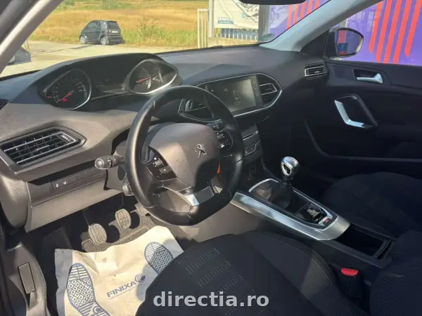 Poza anunț 13
