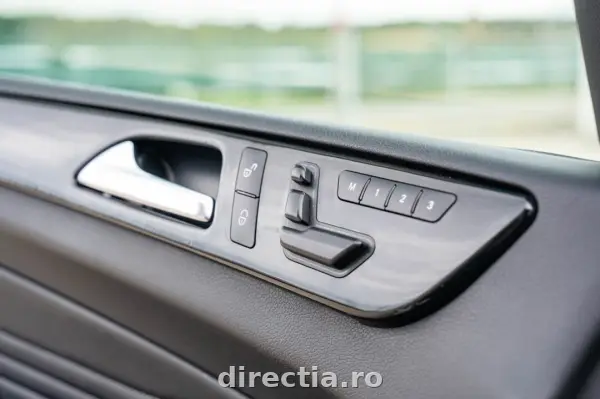Poza anunț 12