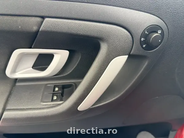 Poza anunț 14