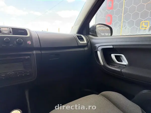 Poza anunț 13