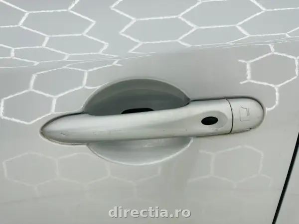 Poza anunț 13