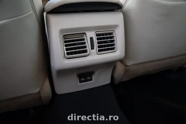 Poza anunț 18
