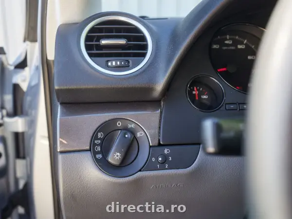 Poza anunț 11
